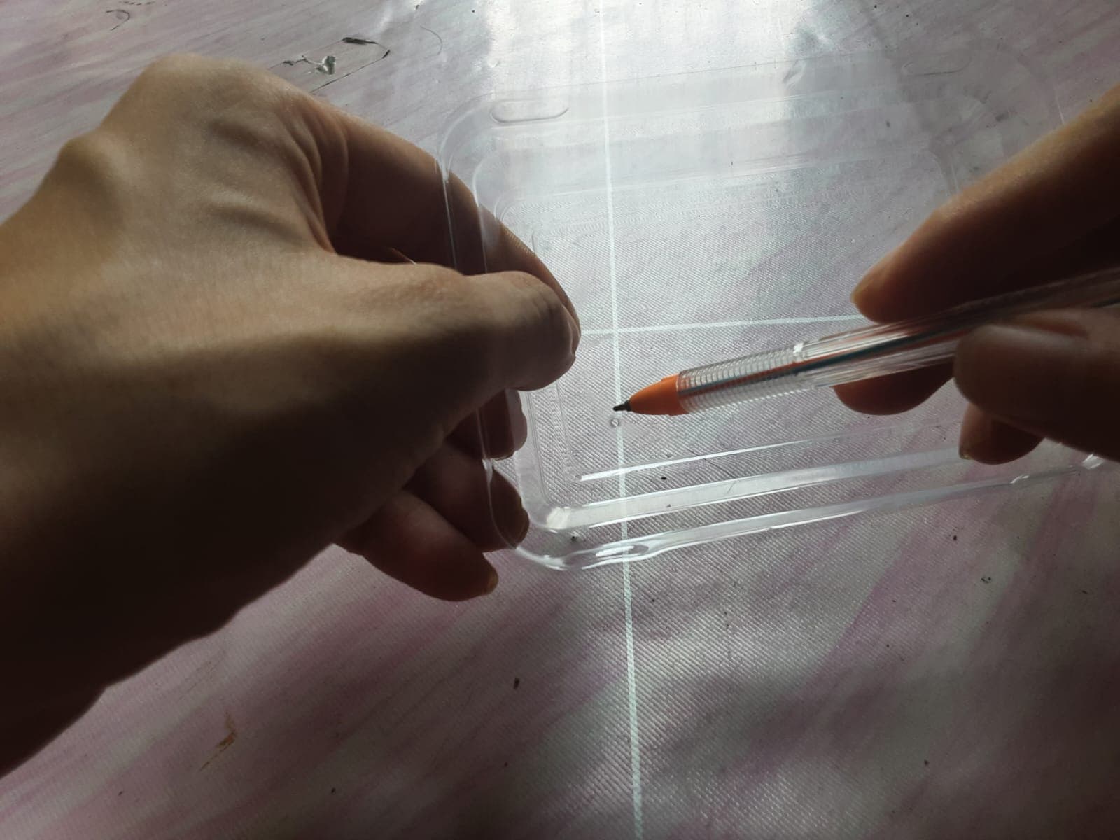 Buat Lubang Drainase - foto 1